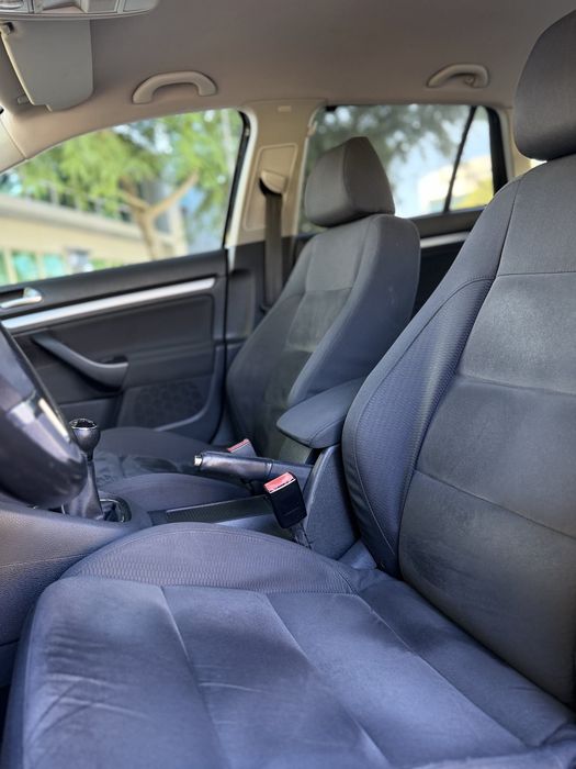 Volkswagen Golf 1.6TDI