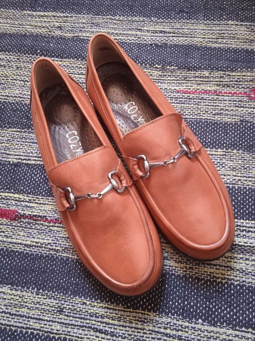 Sapatos mocassins novos 37