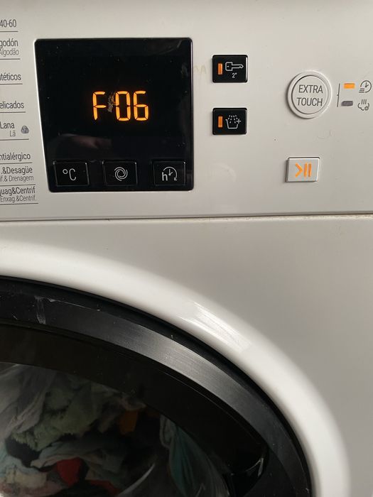 Peças Hotpoint NS-824-WKSPTN D 8Kg 1200RPM Classe D