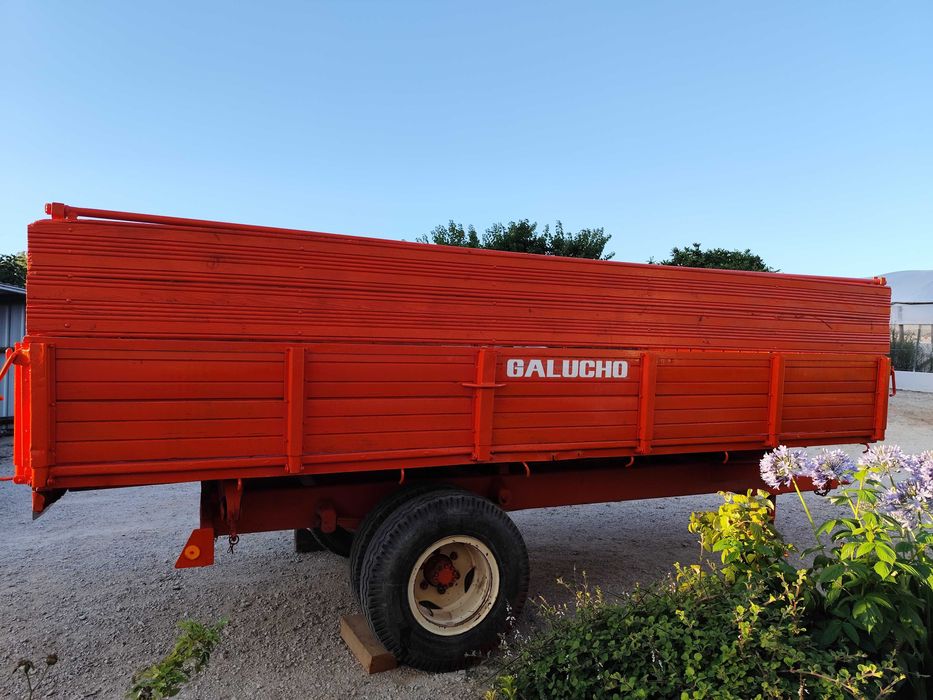 Reboque Galucho Tribasculante 7500Kg