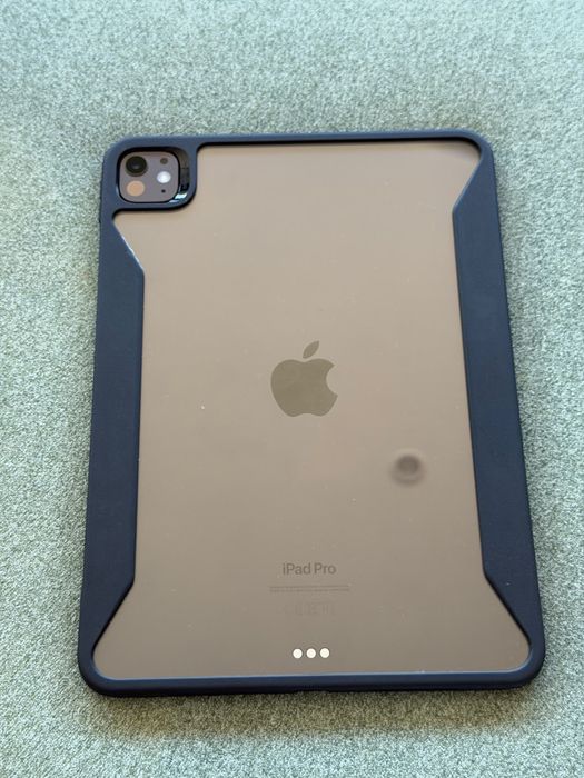 iPad Pro 11 m4 Tb com nano textura, capa extra