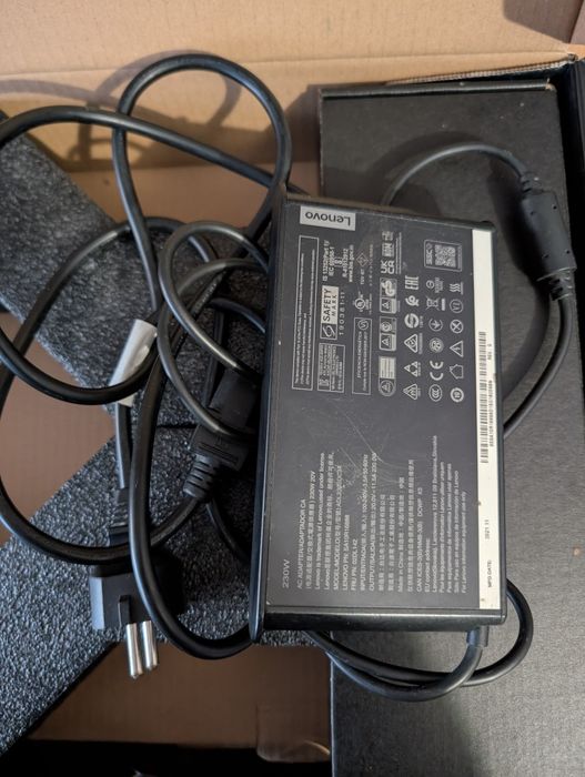 Lenovo Legion 5 Pro 16ACH6 (82JS003FPB]