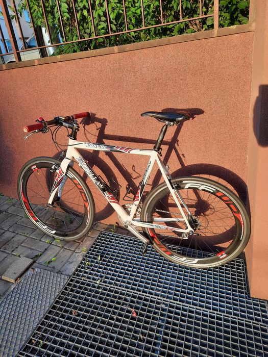 Rowe Bonfire SL crossowo szosowy