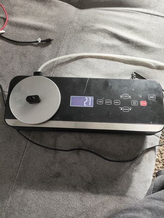 Вакууматор. Вакуумный упаковщик