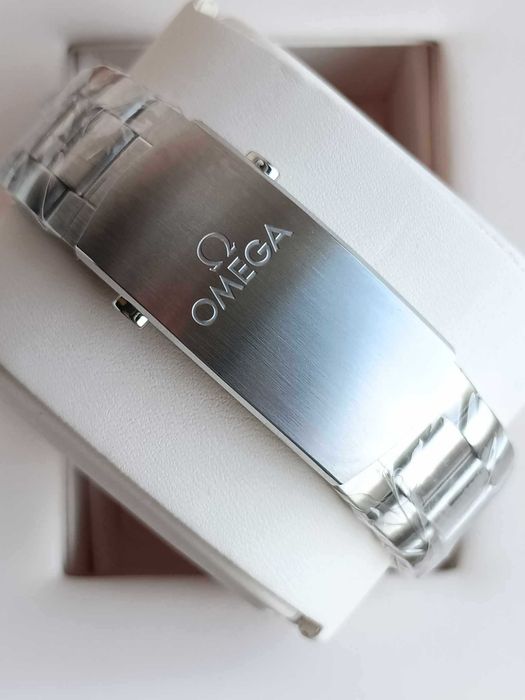 Omega Seamaster Planet Ocean 600M 45,5mm / 01.2025