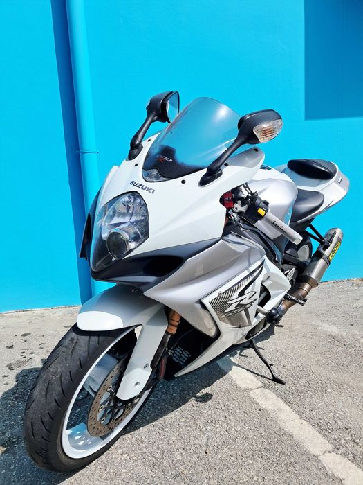 Suzuki GSXR 1000 K8