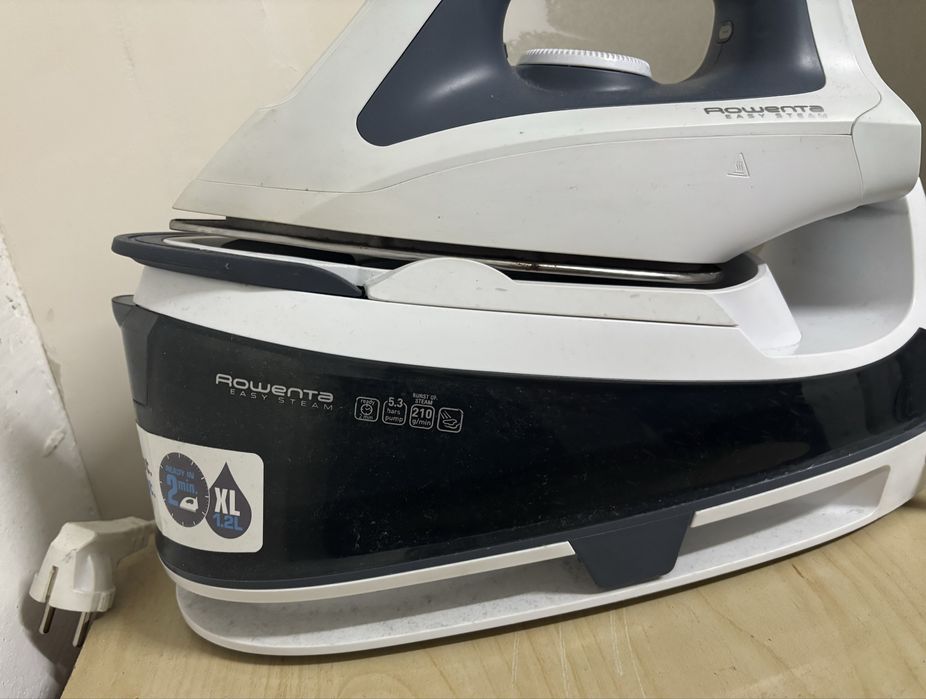 Ferro de engomar a vapor