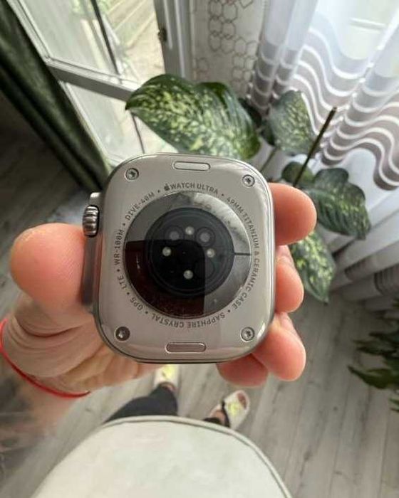 Apple Watch Ultra 2 titan, акумулятор 95%, повна комплектація