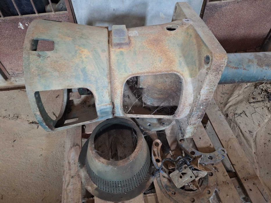 Bomba de Furo Vertical Completa c/ Motor Trifásico 100 CV (75 kW)
