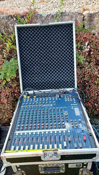 Mesa som yamaha Mg166