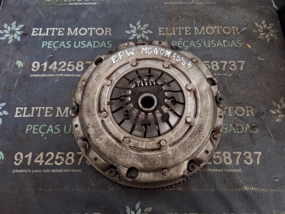 Monomassa usado AUDI A4 B7 2.0 TDI 140CV BPW VOLANTE MOTOR EMBRAIAGEM