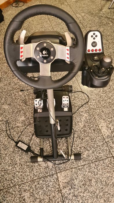 Volante Logitech G27 + Suporte WheelStand Pro