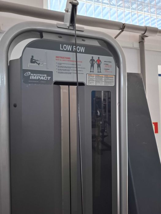 Maszyna do wiosłowania Nautilus Impact Low Row, powystawowa