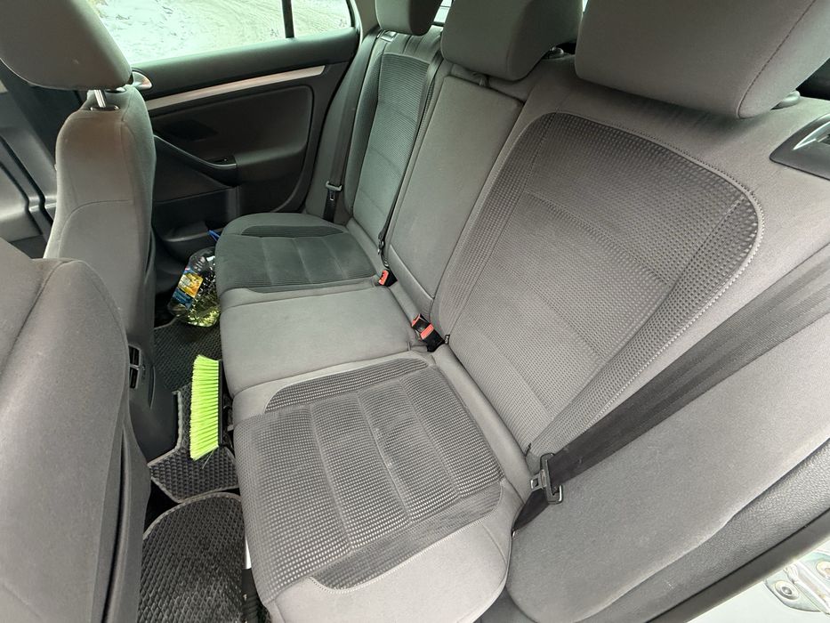 Фольксваген Гольф 1,9 TDI Автомат