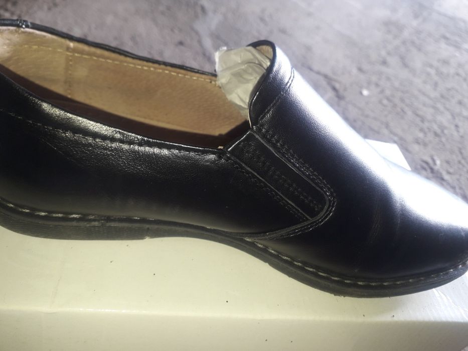 Туфлі кожані хлопчакові.