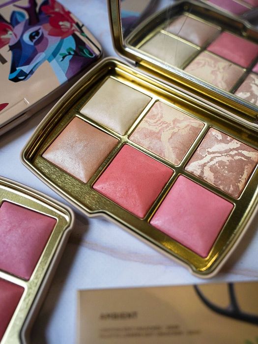 paleta Hourglass