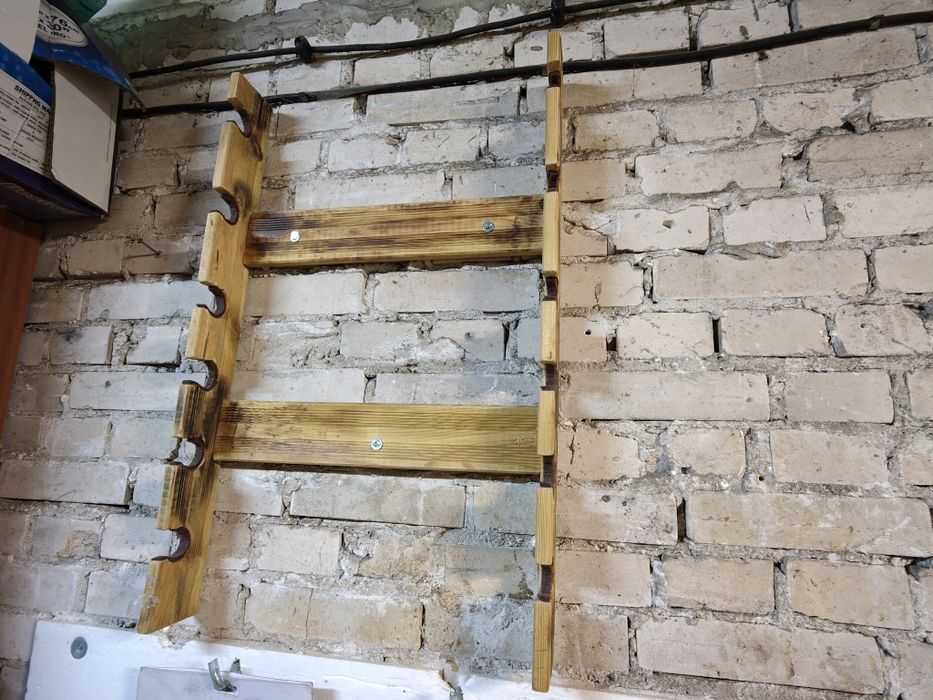 Wieszak na wędki, półka, wędki, wedkarstwo, diy