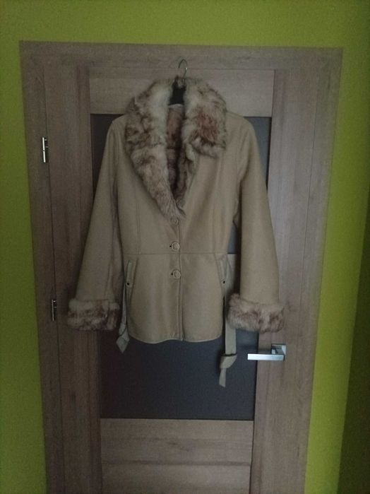 Kożuch damski rozmiar M (40) stan bardzo dobry skóra naturalna jasny