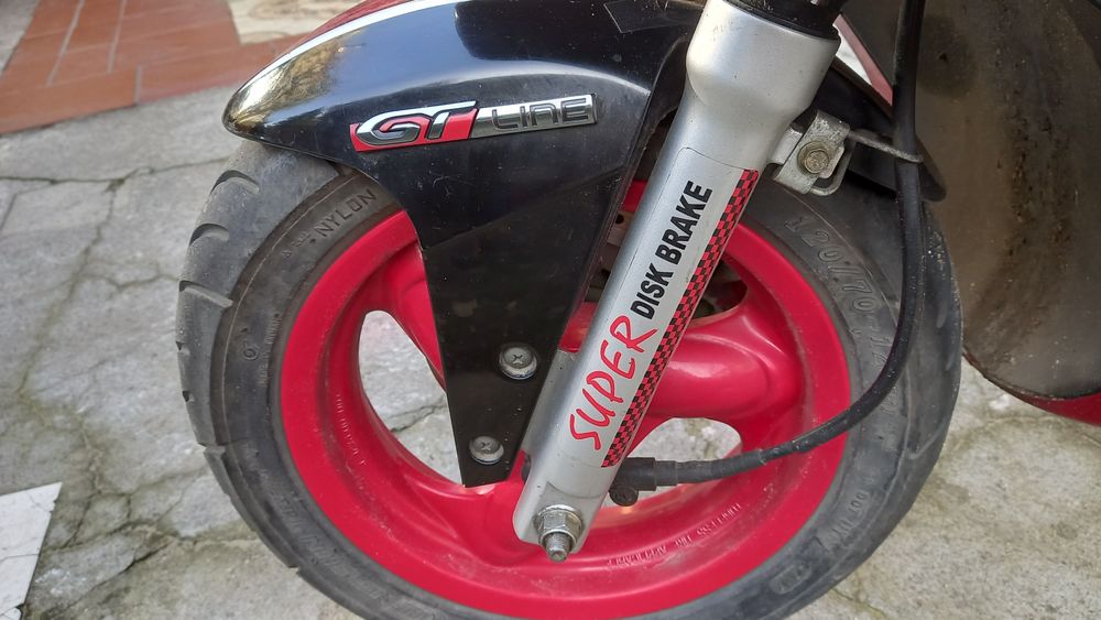 Skuter kymco super 9
