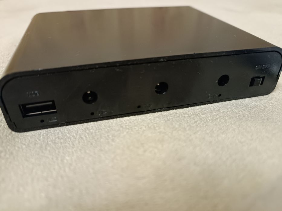 Джерело безперебійного живлення для роутера (UPS / ДБЖ) на 6 акумів