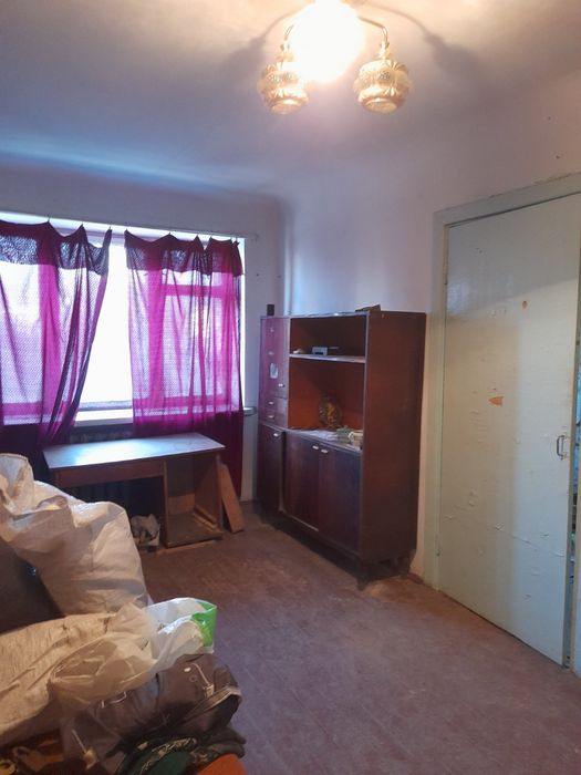 Терміново продам 3кім.кв..під ремонт! Варіант під Бізнес!