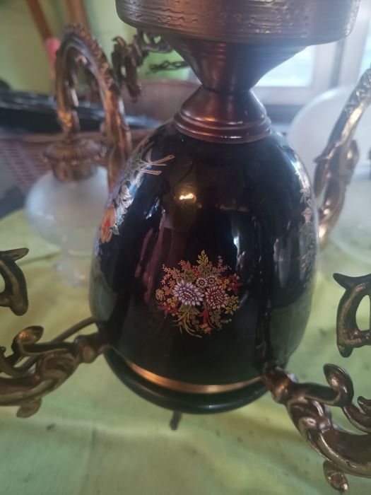 Zyrandol jak do zamkow