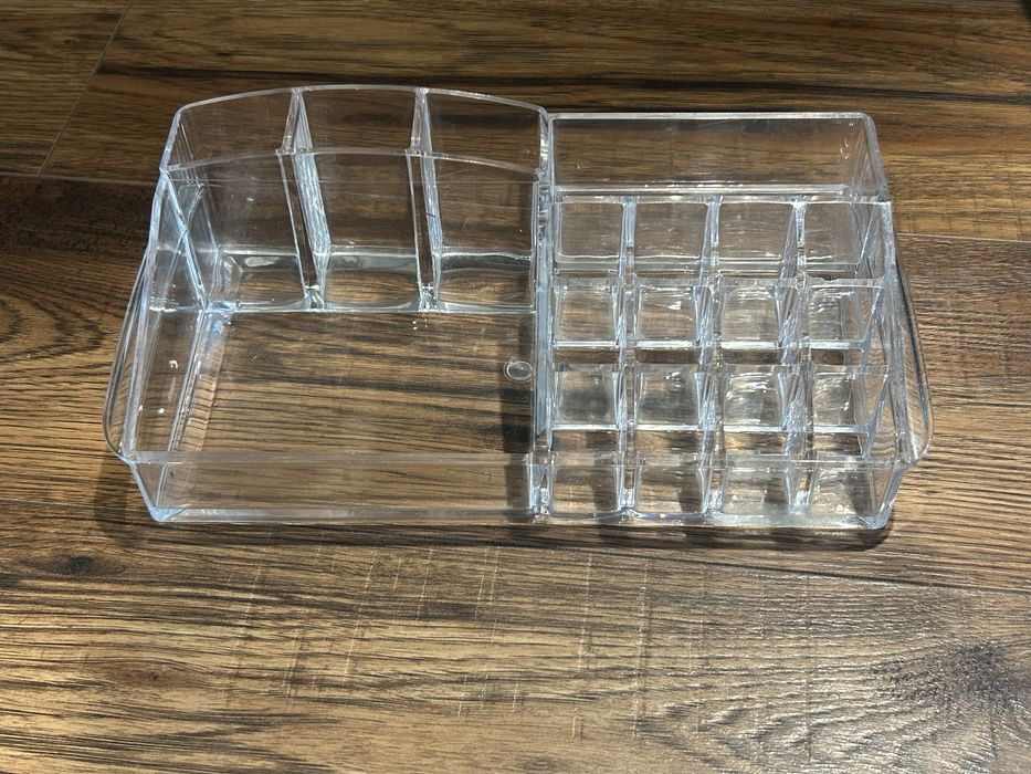 Organizier na kosmetyki