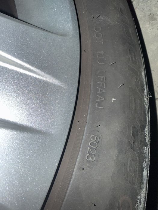 Felgi strukturalne 5x120 + Opony 225/55R17 + Kolpaki Opel Insignia A