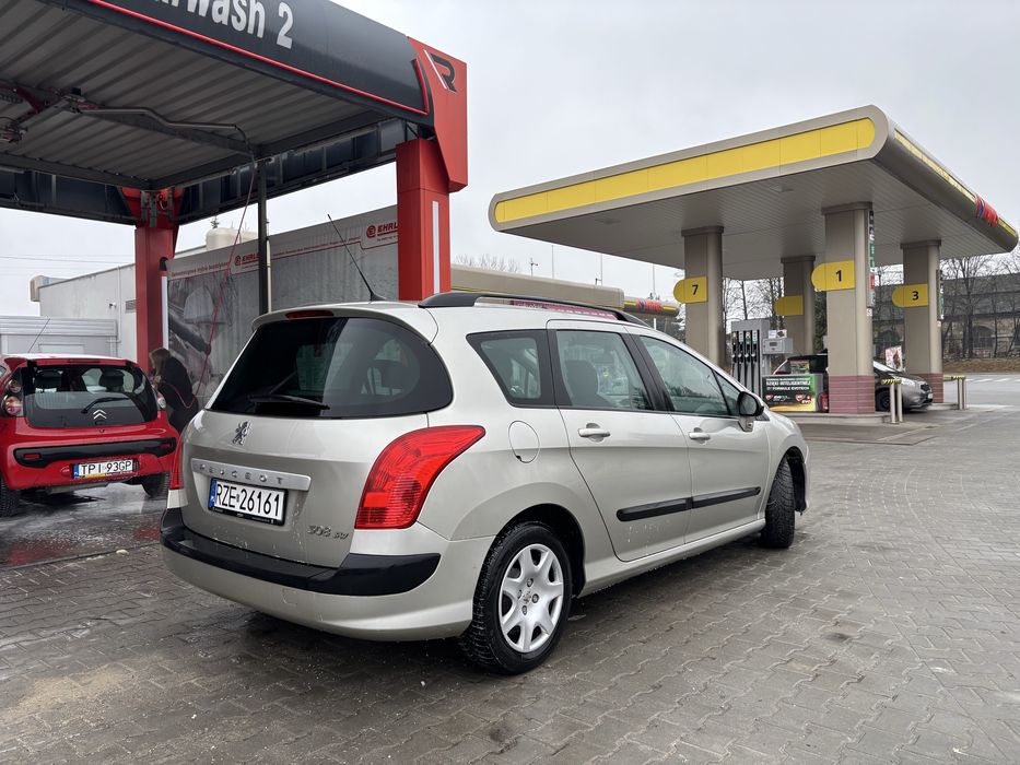 Peugeot 308 1.4 Benzyna 90KM 2008