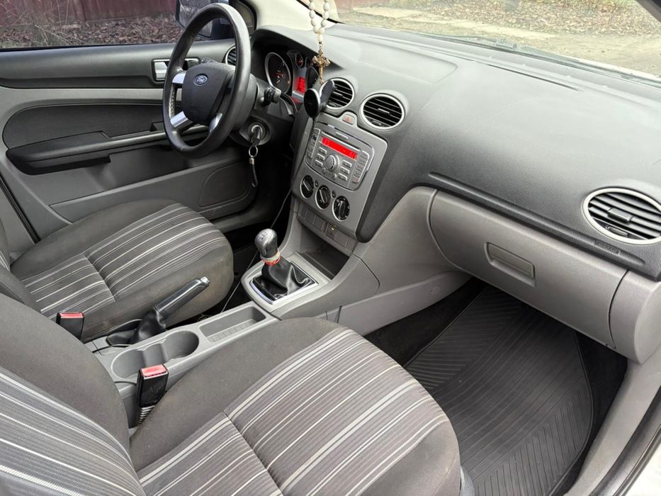Ford focus 1.6 2008