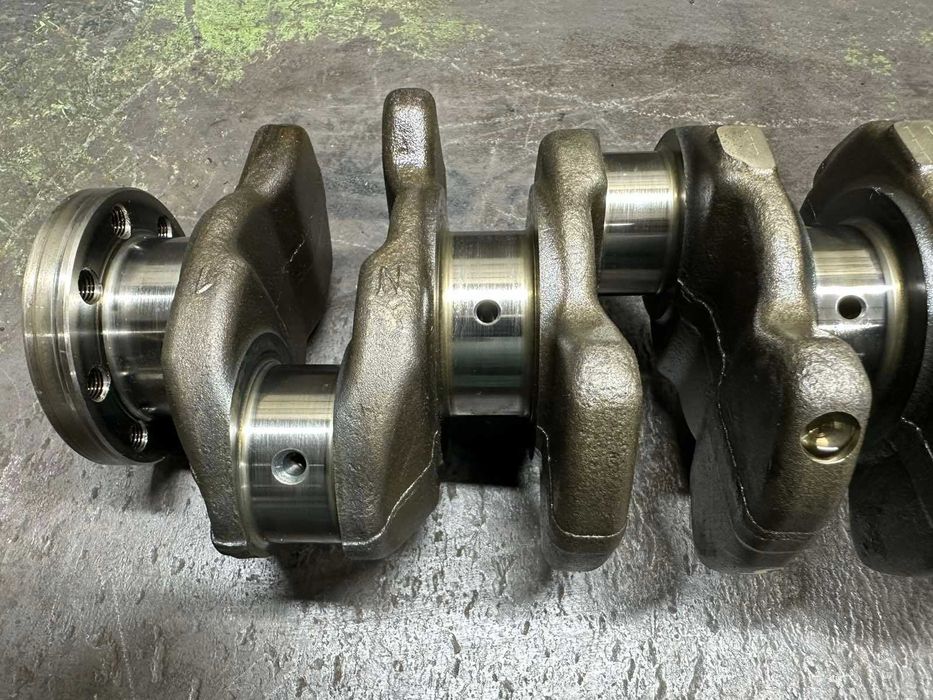 Колінвал 2.2 D-Cat Toyota Rav4 Тойота Рав4 2006-20012