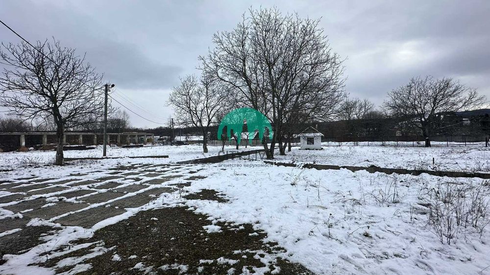 Продаж комерційного приміщення 450м2 вільного призначення(63)