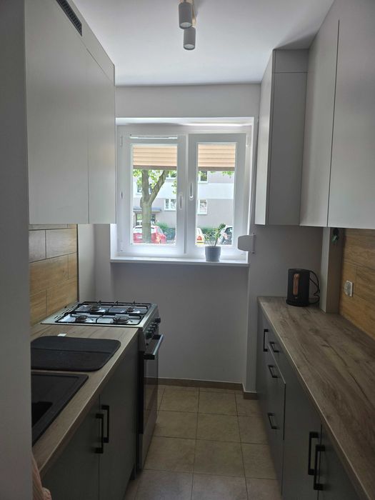 Mieszkanie świeżo po remoncie, 3 pokoje - Widok 3