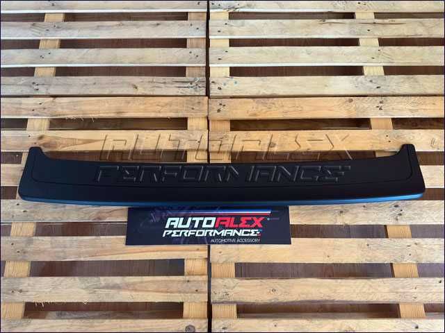 Aileron Spoiler Traseiro BMW E30  AAP38298
