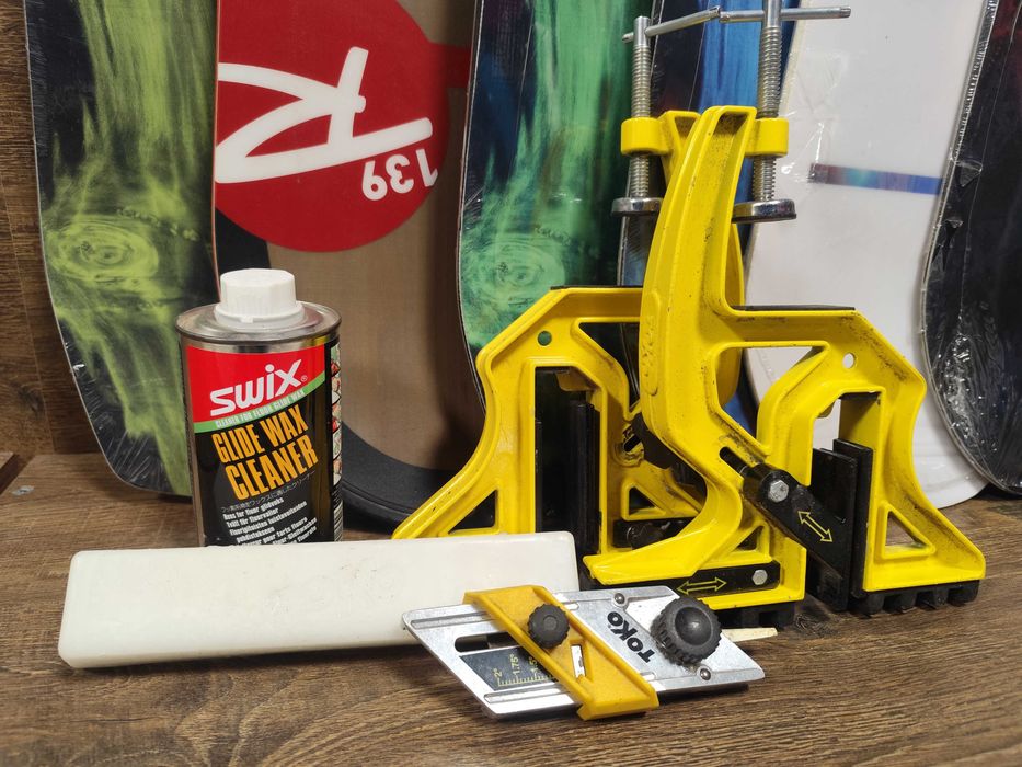 Загострення кантів. Парафін в мДніпро. Сервіс лиж та сноубордів