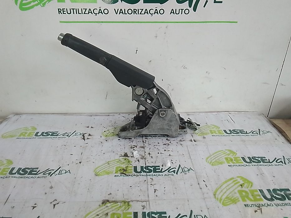 Travão de mão / parque VOLKSWAGEN Golf V (1K1)