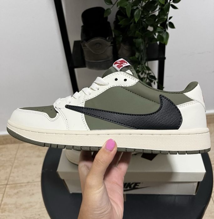 dunk travis scott