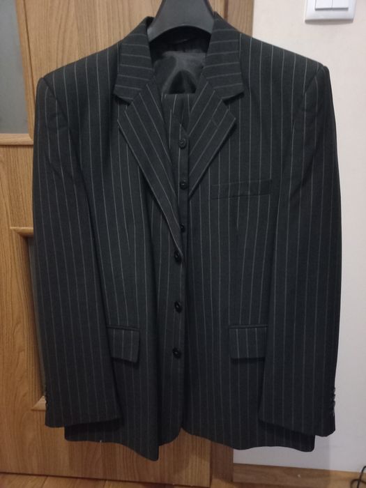 Sprzedam Garnitur męski