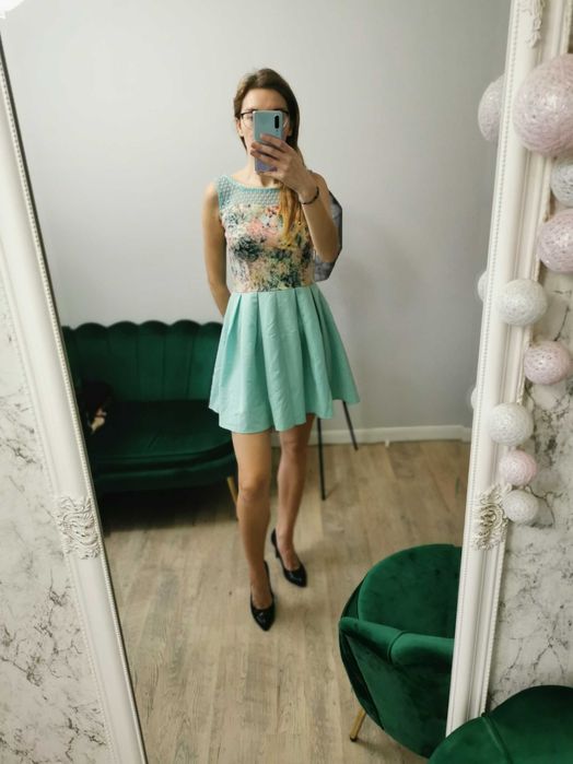 Letnia sukienka w kwiaty, sukienka weselna