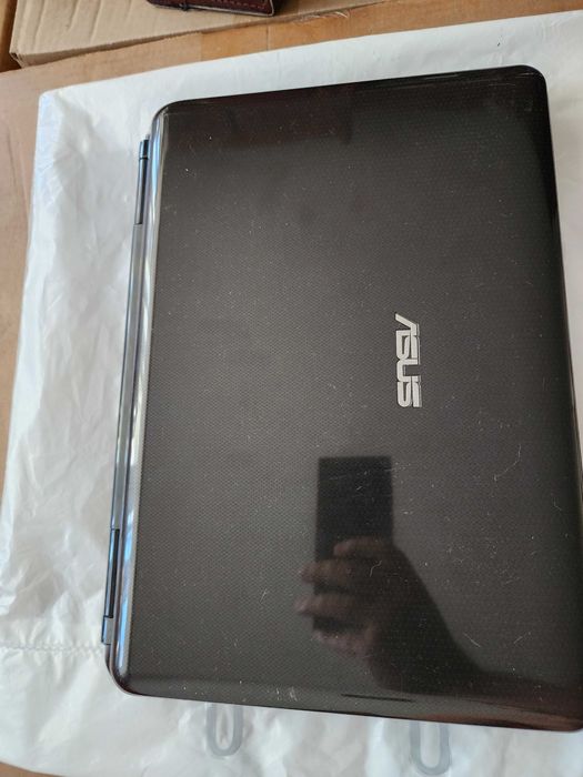 Ноутбук Asus K40AB на деталі