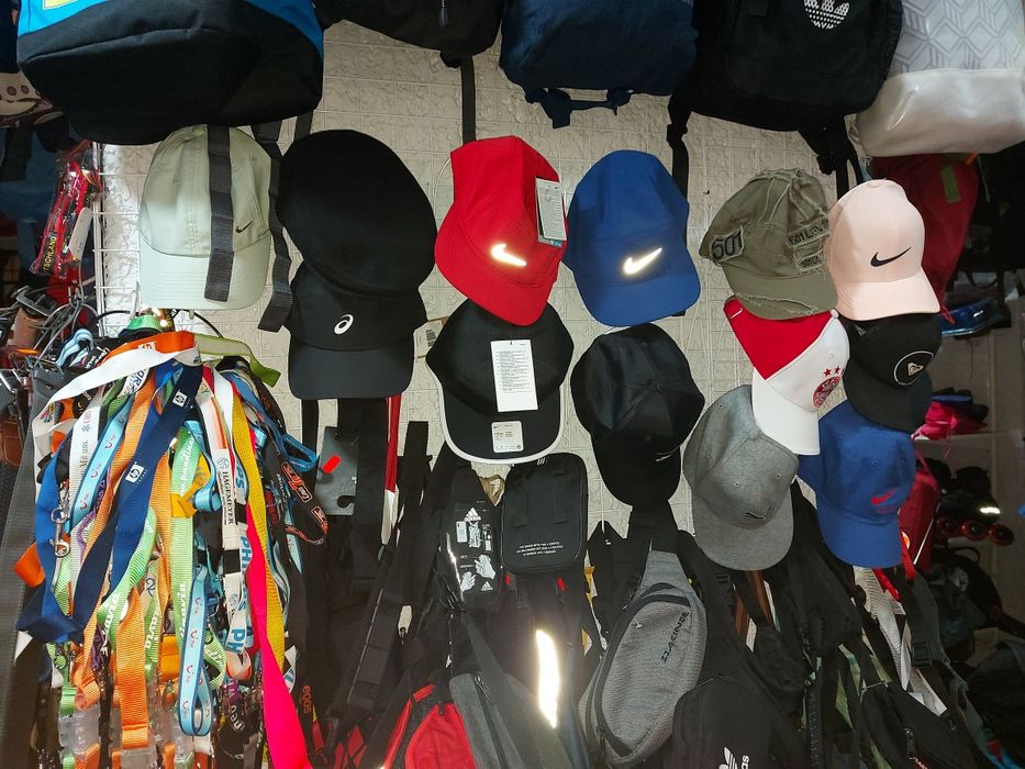 Хіджаб adidas для плавання та бігу