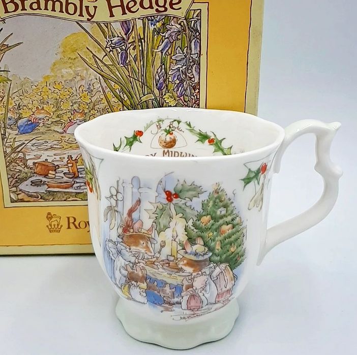 Чашка кухоль новорічна Brambly Hedge Ежевичная поляна винтаж фарфор