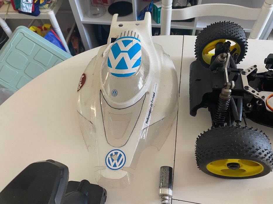Carro rádio controlo a gasolina