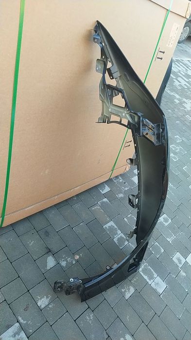 Porsche taycan крило передне ліве