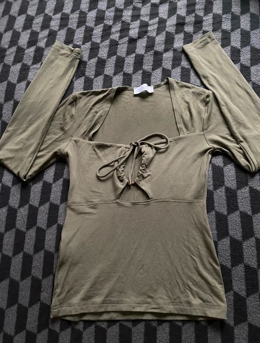 Bluzka z wiązaniem LipMar