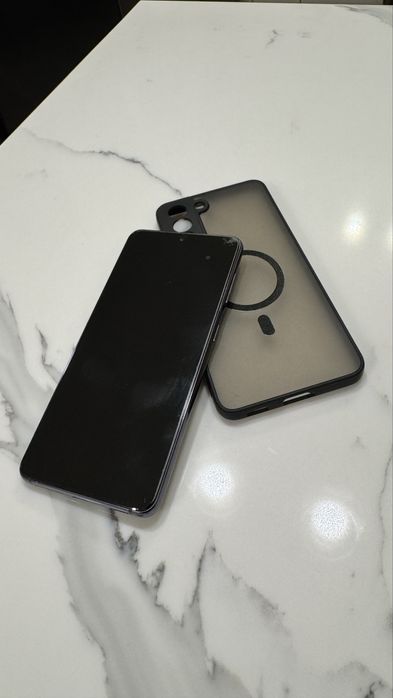 Samsung Galaxy S21 5G 8/128gb bardzo dobry stan, świetny telefon