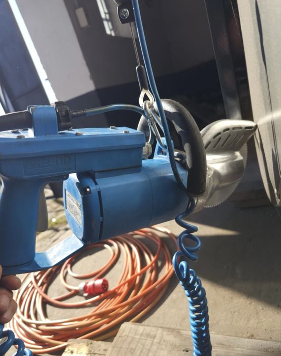 Пила для мяса і кості