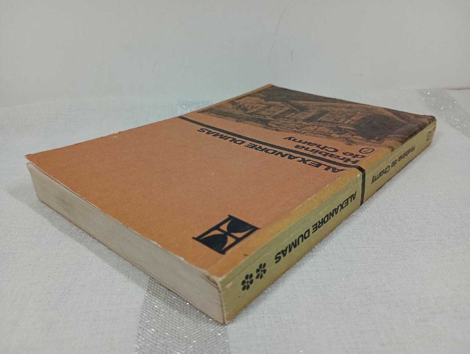 Hrabina de Charny. Alexandre Dumas