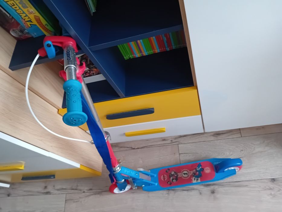 Hulajnoga OXELO z hamulcem biało czerwono niebiesk