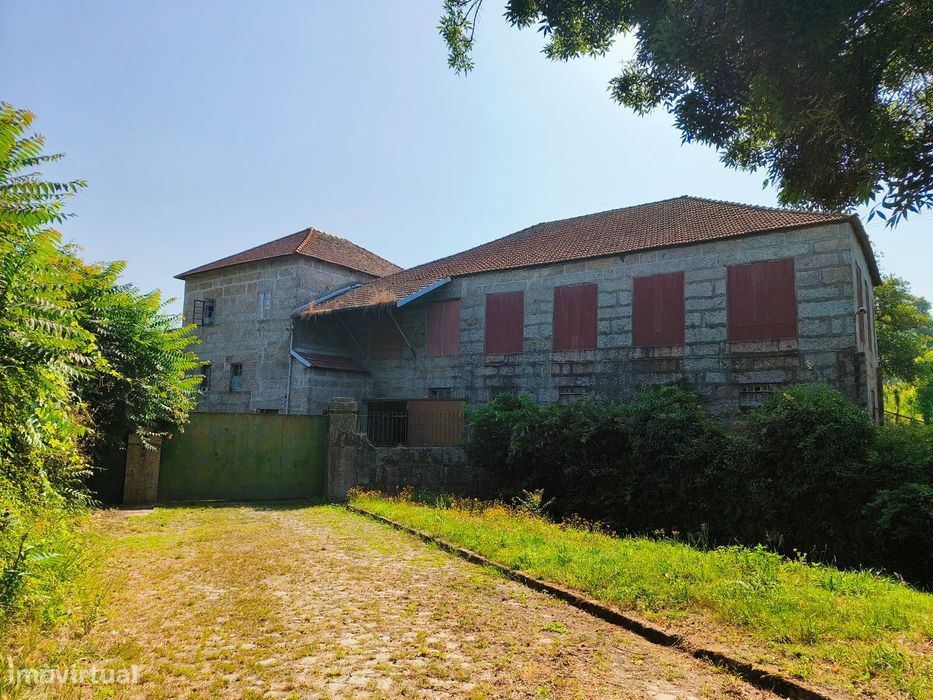 Venda de Conjunto Industrial – Fermentões, Guimarães